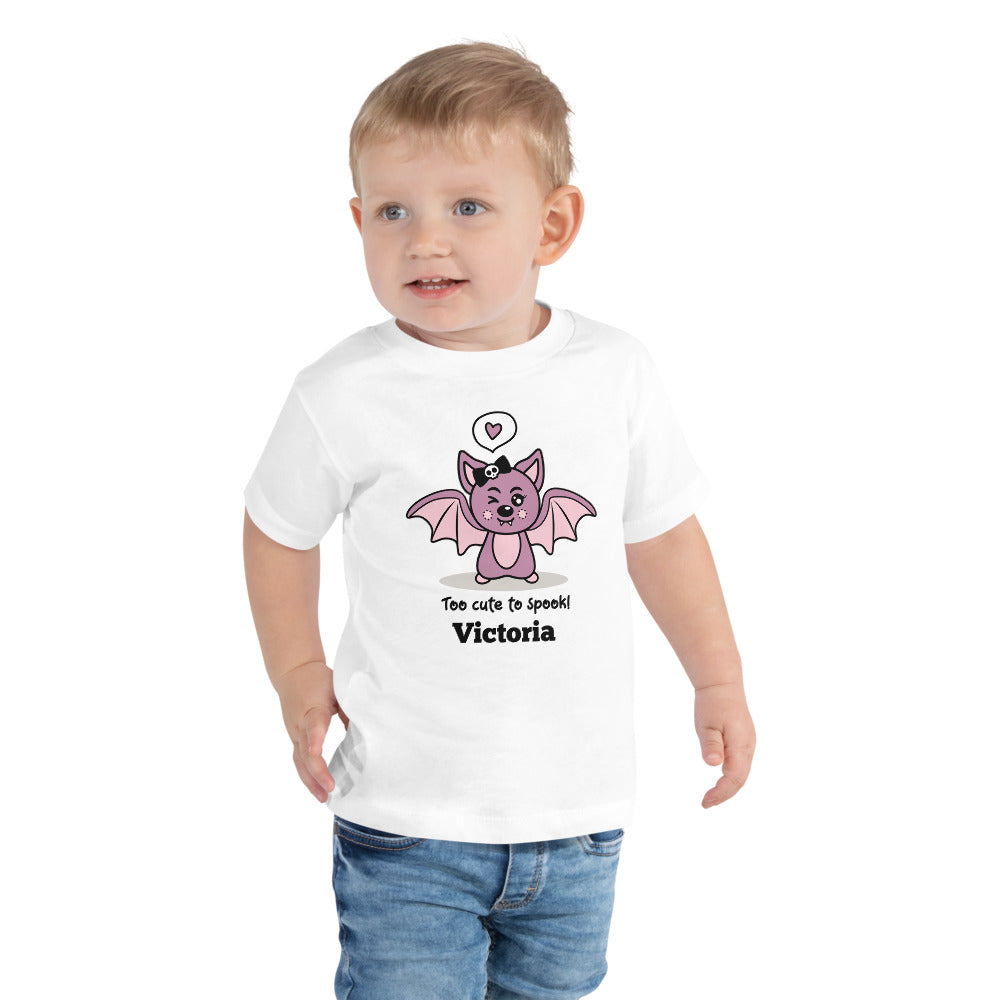 "Too cute to spook" - Kleinkinder T-Shirt mit Personalisierung